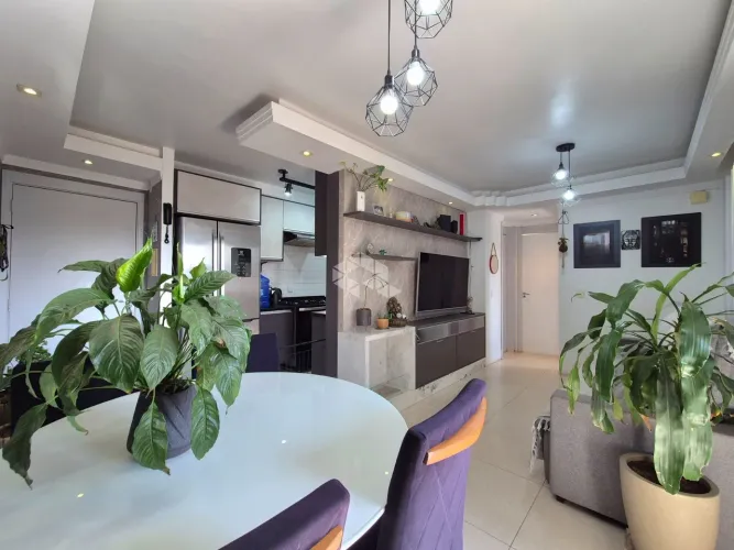 Apartamento Garden, 2 dormitórios com sacada, vaga de garagem e infra estrutura!