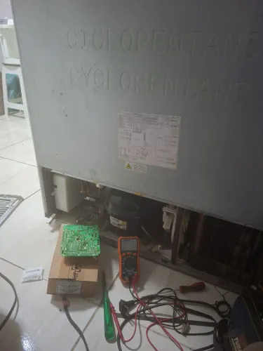 Conserto de geladeira e freezer