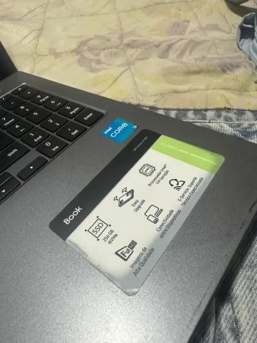 SAMSUMG BOOK CORE I3