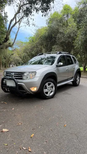 Renault Duster Dynamique 2.0 Hi-flex 16V Aut. 2014