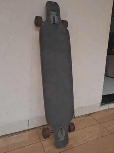 Longboard usado - Vendo ou troco por skate normal