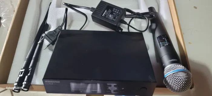 Microfone shure sem fio Qlxd4