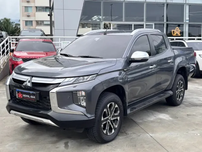 Mitsubishi TRITON HPE 2.4 CD 4X4 TB Diesel Aut. 2025