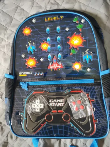 Mochilas adulto e infantil, produtos originais