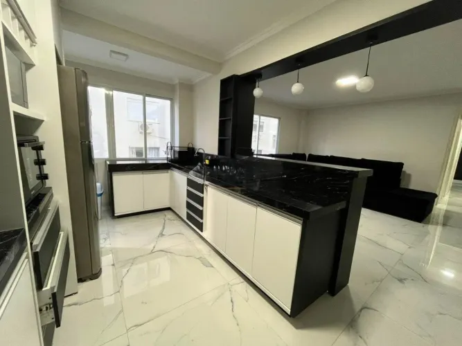 Apartamento 2 dormitórios Centro de Florianopolis