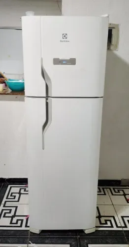 Geladeira frost free Electrolux