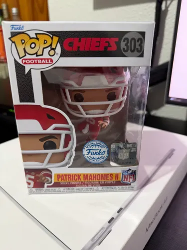 Funko Pop Patrick Mahomes II Lacrado