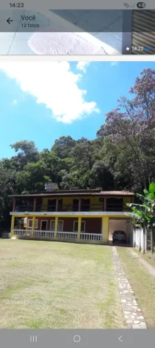 Chácara com sobrado
