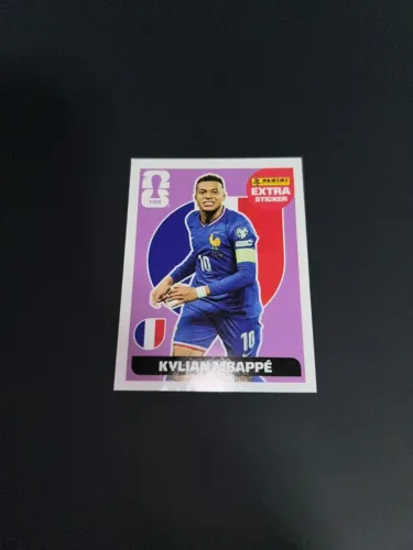 FIGURINHA EXTRA DA COPA 2026 - MBAPPÉ LILÁS/ROXO