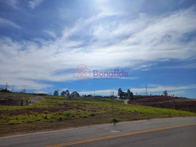 Terreno para VENDA localizado no condomínio RESERVA BELLANO, em Itatiba/SP.