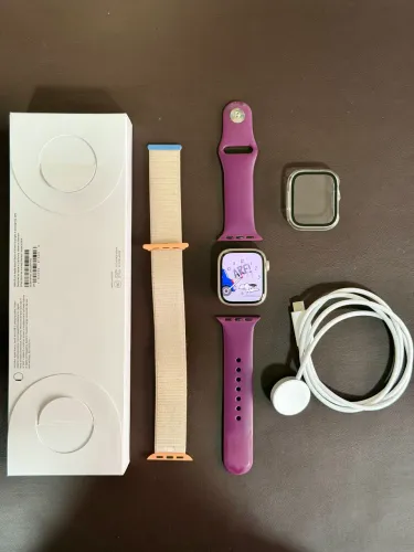 Apple Watch Series 9 41MM Starlight