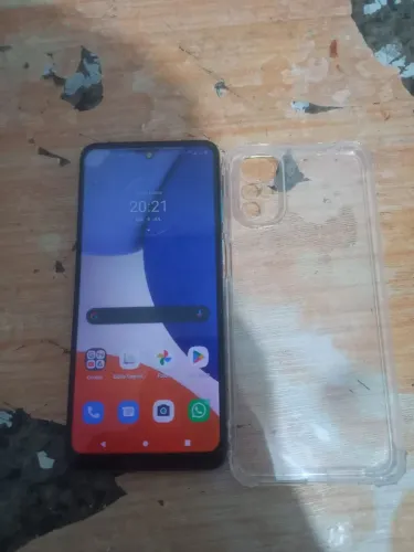 Moto g 22 128GB celular tudo funcionando perfeitamente vai carregado