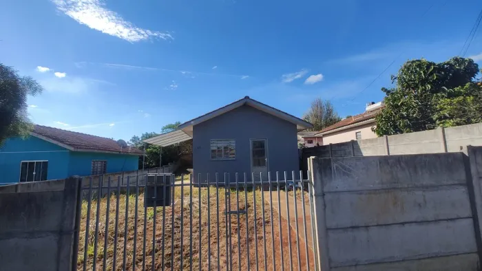 CASA PARA LOCAÇÃO NO CONTORNO
