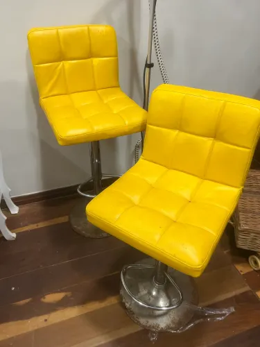 Par de Banquetas Altas Giratórias