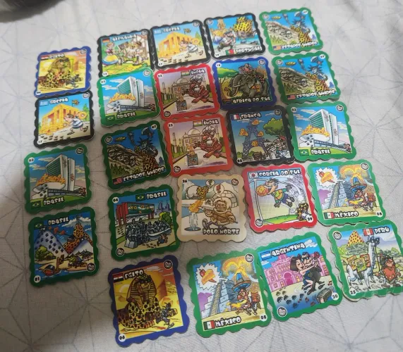 Kit 24 tazos muito bom estado de conservação