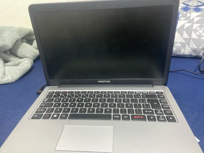 Notbokk da positivo [usado_bom} por apenas 400$