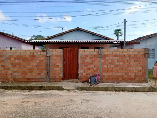 Vendo casa no conjunto Umaris 