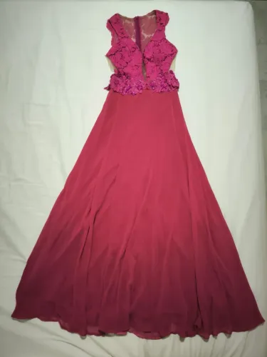 NOVO - Vestido de festa longo rosa bordado