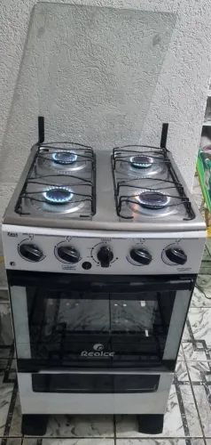Fogão semi-novo 4 bocas acendimento elétrico valor $299