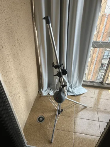 Pedestal para microfone