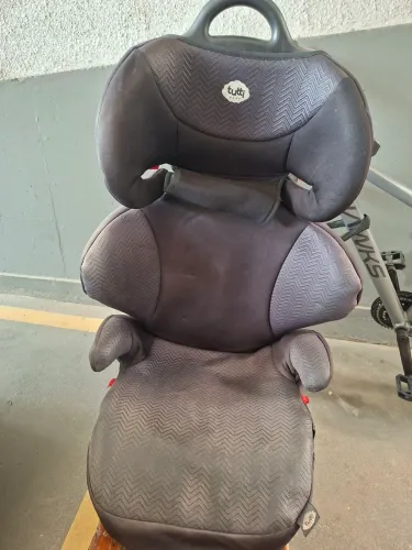 Cadeirinha Black Tutti Baby