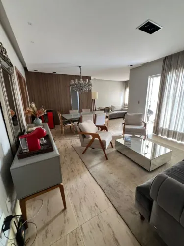 Apartamento completo, 3/4, finamente decorado, em condomínio fechado. Valor: R$4.500,00 