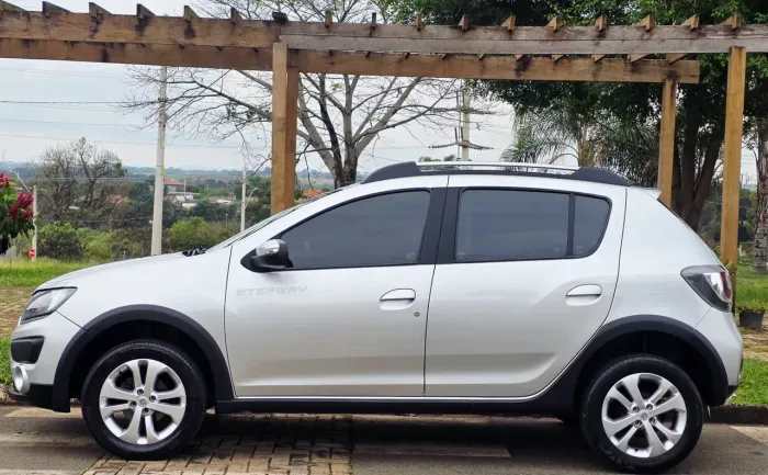 Renault Sandero Stepway Hi-power 1.6 8V 5P 2017