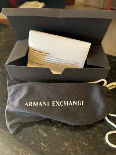 Óculos de sol Armani Exchange