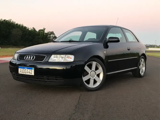Audi A3 1.8 Turbo 3P Mec. 2000