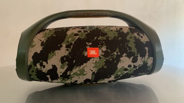 JBL bombox 2 único dono 100% 3 meses de garantia 