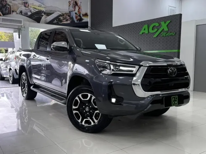 Toyota Hilux CD SRX 4X4 2.8 TDI 16V Diesel Aut. 2024