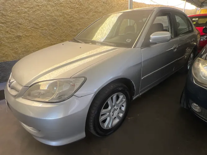 Honda Civic Sedan LXL 1.7 16V 130cv MEC 4P 2005