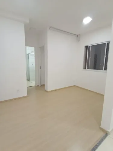 Imóvel para aluguel possui 42 metros quadrados com 2 quartos em Parque Ohara - Cuiabá - MT