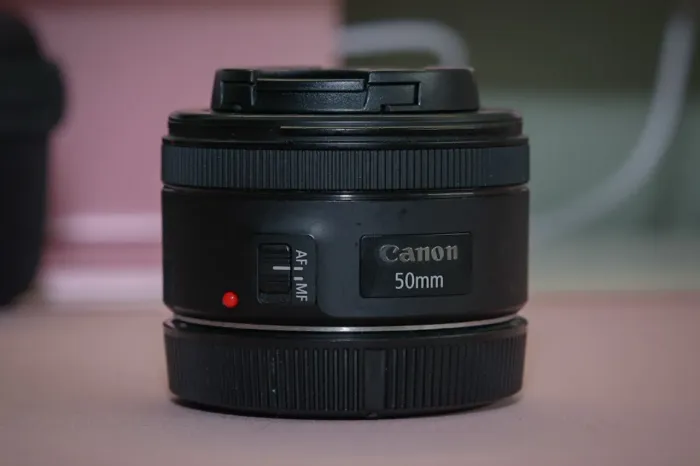 Canon EF 50mm F/1.8 STM