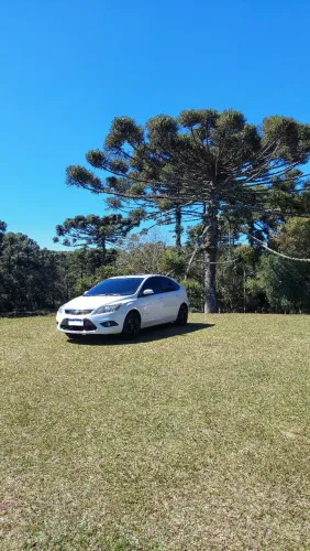 Ford Focus Titanium 2.0 16V Flex 5P Mec. 2012