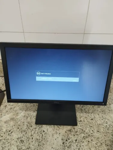 Monitor Dell 19.5 Original Semino novo