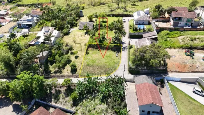 Terreno Urbano com linda vista em Santo Amaro