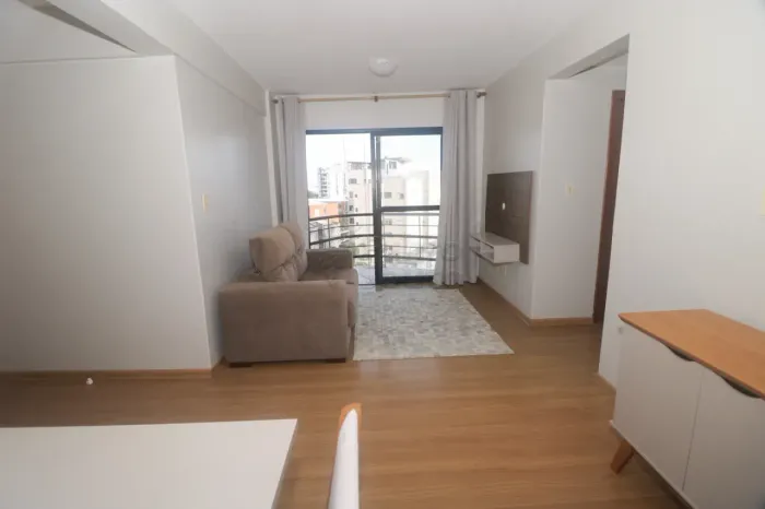 Apartamento Mobiliado com 2 Dormitórios no Residencial Notre Dame