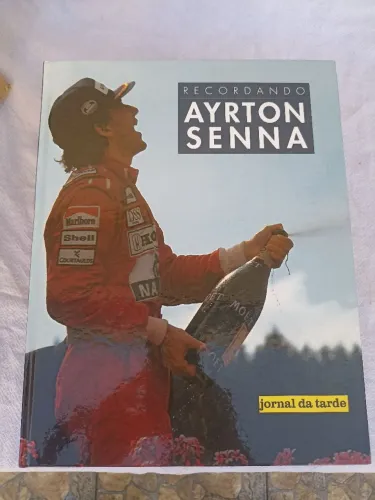 Livro recordando Ayrton Senna 