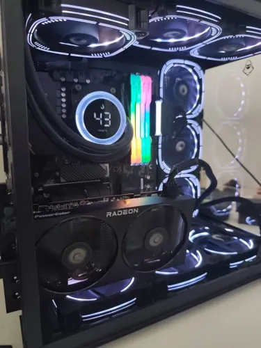 Placa de video Rx 6650Xt