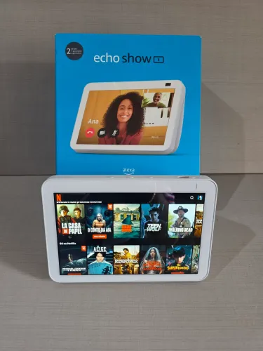 Alexa Echo Show 8 2.ª com garantia de 1 ano