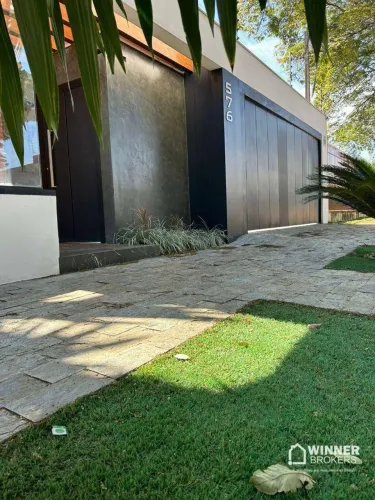 Casa à venda, 382 m² por R$ 1.690.000,00 - Zona 04 - Maringá/PR