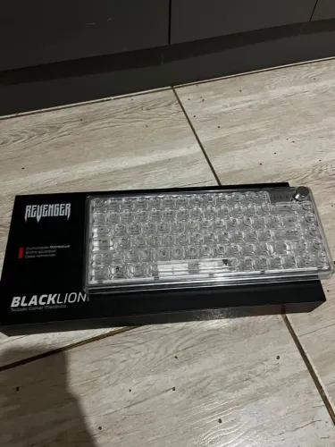 Teclado mecânico Black lion revenger RGB