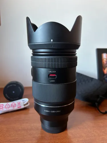 Lente samyang 35-150 2-2.8 e-mount sony