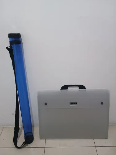 Kit de Porta Cartazes ou Planta de Engenharia.