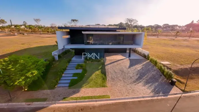 Sobrado à venda em Jaguariúna, Residencial Haras Patente, com 5 quartos, com 990 m², Haras