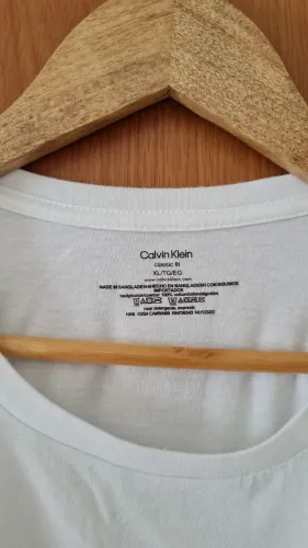 Blusa Calvin Klein original branca camiseta masculina GG grande sem mangas gola redonda