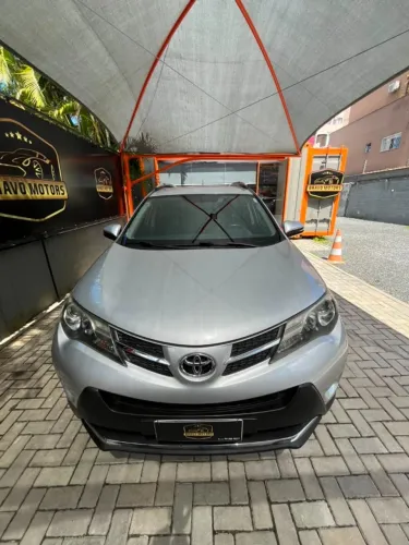 Toyota RAV4 2.0 4X4 16V Aut. 2013