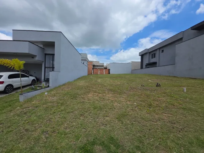 Terreno em Condomínio Monterrey: 200,00 m² na cidade de Monte Mor-SP - Venda Imperdível!