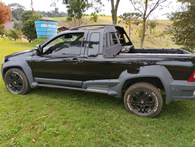 Fiat Strada Adventure 1.8/ 1.8 Locker Flex CE 2011